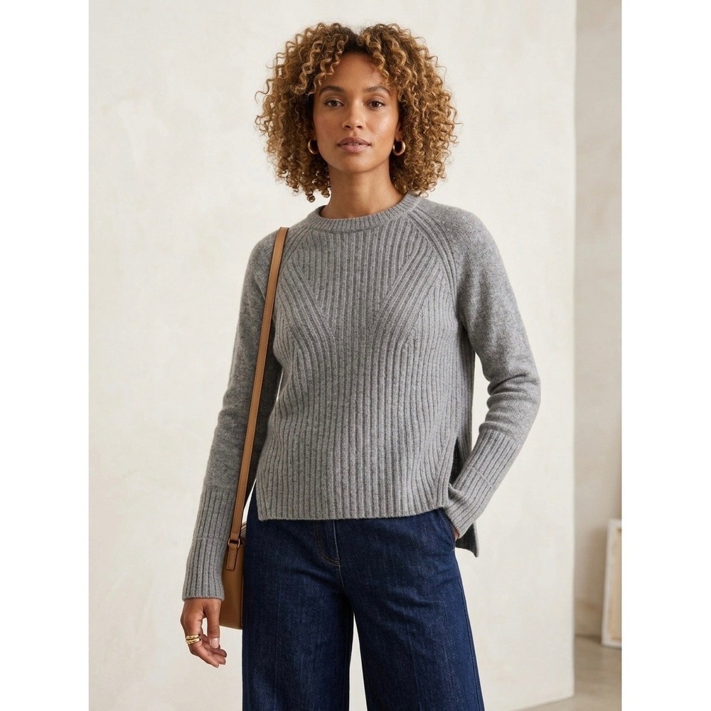 Everlane Gray Ribbed Wool Cashmere Blend Crewneck Sweater Small High Low Hem